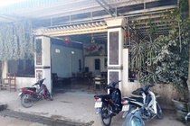 An mang tu chuyen roi den pha xe may vao mat hinh anh