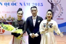 Giam khao Buoc nhay hoan vu chia tay san dau dance sport hinh anh