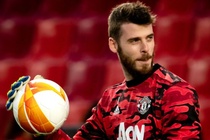 Man khoi dong te hai cua De Gea o tran gap Tottenham hinh anh
