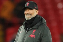 Jurgen Klopp thách thức Man United