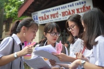 Hon 380.000 thi sinh dang ky du thi tot nghiep THPT sau 2 ngay hinh anh