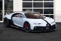 Sieu xe Bugatti Chiron Pur Sport mau dac biet dau tien o My da co chu hinh anh