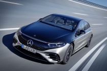 Sedan chạy điện hạng sang Mercedes-Benz EQS đã có mặt tại Anh quốc