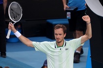 Medvedev nhoc nhan vao tu ket Australian Open hinh anh