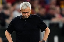 Thầy trò Mourinho gục ngã ở chung kết Europa League