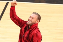 McGregor bị tố hiếp dâm khi đi xem NBA
