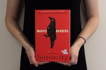 Sach moi cua Anthony Horowitz mang phong cach viet cua Agatha Christie hinh anh