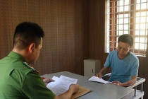 Bat tam giam tai xe dung dao dam guc thieu ta CSGT hinh anh