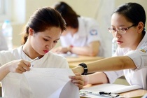 Chi viet luan lieu co vao duoc dai hoc? hinh anh