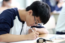 Thí sinh Trung Quốc gian lận thi cử có thể ngồi tù 7 năm