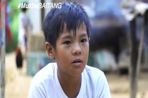 Cau be vuot 2 song 4 nui den truong moi ngay hinh anh