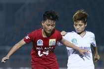Cup quoc gia nu thi dau tren san co nhan tao hinh anh