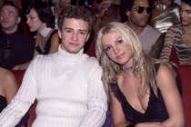 Khan gia yeu cau Justin Timberlake xin loi Britney Spears hinh anh