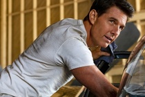 ‘Top Gun: Maverick’ kiếm 500 triệu USD sau hai tuần