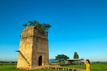Lo gach cu gan Hoi An dep nhu phim trong khung hinh check-in hinh anh