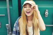Them mot thanh vien Ladies’ Code qua doi hinh anh