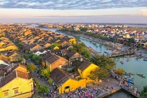 Du khách ra đảo Lý Sơn và Cù Lao Chàm giảm do thời tiết xấu