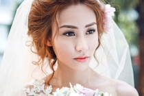 Ngan Khanh sap ket hon voi ban trai Viet kieu hinh anh