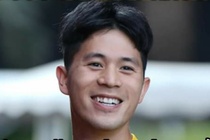Fan goi Dinh Trong la 'Dan Truong ban cau thu' vi mai toc bo luong hinh anh