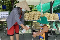 Bep an tu thien o TP.HCM do lua trong Chi thi 16 hinh anh
