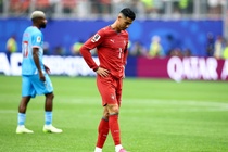 Cau noi ve Ronaldo thoi bung gian du hinh anh
