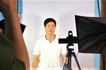 Xuan Truong, Cong Phuong di lam CCCD gan chip dien tu hinh anh