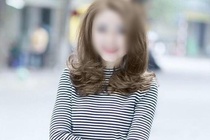 Nu sinh Ha Noi buc xuc khi bi to quay clip sex hinh anh
