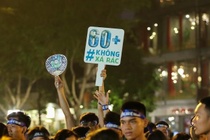 Hinh anh ngap tran rac sau su kien Gio trai dat o Quang Nam hinh anh