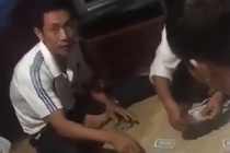 Bí thư và phó chủ tịch xã đánh bạc bị tạm đình chỉ công tác