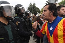Phe ly khai sẽ dùng lá chắn sống để bảo vệ lãnh đạo Catalonia