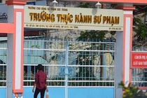 Bênh con, nữ cán bộ Tỉnh ủy Sóc Trăng xô xát với người khác tại trường