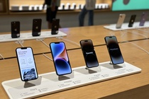 Thị phần iPhone suy giảm, các hãng Android khởi sắc