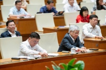 Chu tich Quoc hoi lam Chu tich Uy ban du thao sua doi Hien phap hinh anh