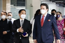 Tân đại sứ Mỹ Knapper ấn tượng trước sự phát triển của Zing News