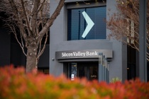 Ngân hàng Silicon Valley sụp đổ, nhà đầu tư chấn động