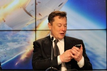 Elon Musk bị chê thiếu tôn trọng đối tác