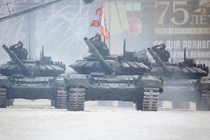 Nga diễu binh trong tuyết kỷ niệm 75 năm chiến thắng Leningrad lịch sử