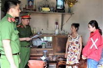 Lớp phó mang tiền học phí của nhiều học viên đi đầu tư tiền ảo