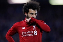Salah chan thuong, Liverpool dung ‘Messi Thuy Si’ dau Barca hinh anh