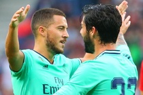 Hazard ghi ban thang dau tien trong mau ao Real Madrid hinh anh