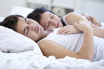 6 loi ich kho tin cua chuyen ‘yeu’ doi voi phai manh hinh anh