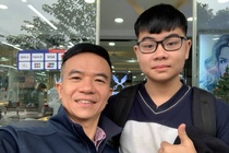 Con duoc hoc bong, cha chuyen 100 trieu dong ung ho quy vaccine hinh anh