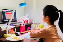 Học online ở TP.HCM thế nào khi chưa có sách giáo khoa?