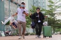 Trường đại học ở TP.HCM chưa vội mở cửa, dạy online đến học kỳ II