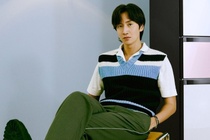 Lee Kwang Soo mang tạo hình khác lạ lên tạp chí