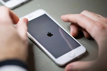 Giả danh Apple để lấy ảnh khỏa thân của nhiều người dùng iPhone