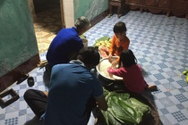 Hanh phuc mua xuan cua con dau hinh anh