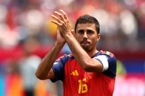 HLV Man City phản ứng về tin Rodri đồng ý tới Real Madrid