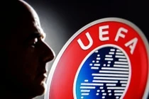 UEFA và CONCACAF dồn Infantino vào thế khó