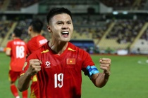 HLV Kim Sang-sik thay người quá hay